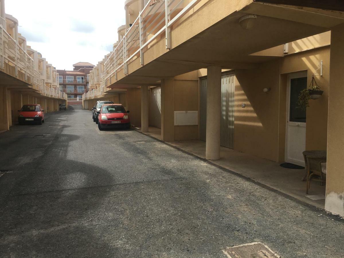 Appartement Apartamento Caleta de Fuste Extérieur photo